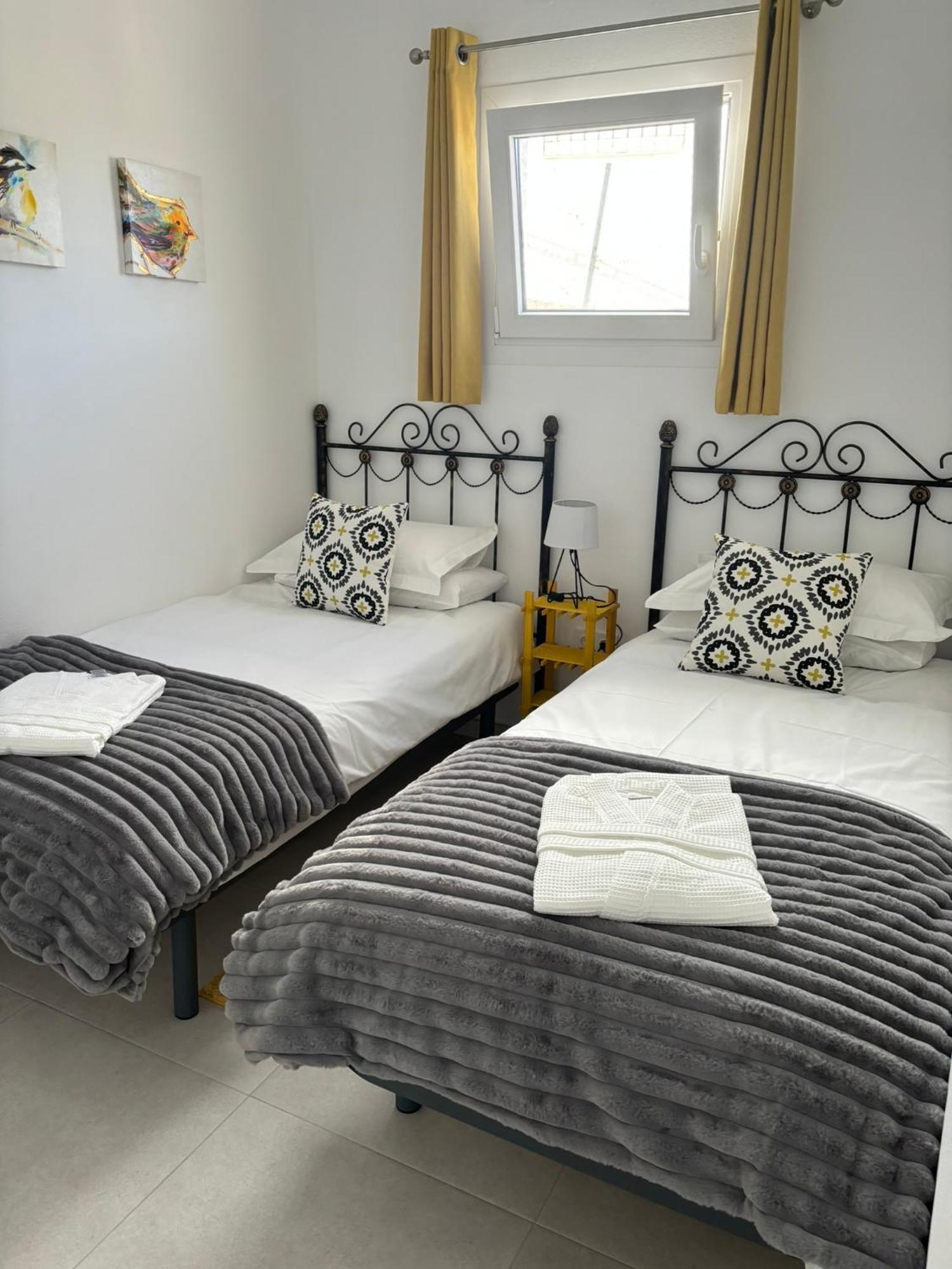 Casa Miramar, With Private Pool, Jacuzzi And Stunning Views Appartement Bédar Buitenkant foto